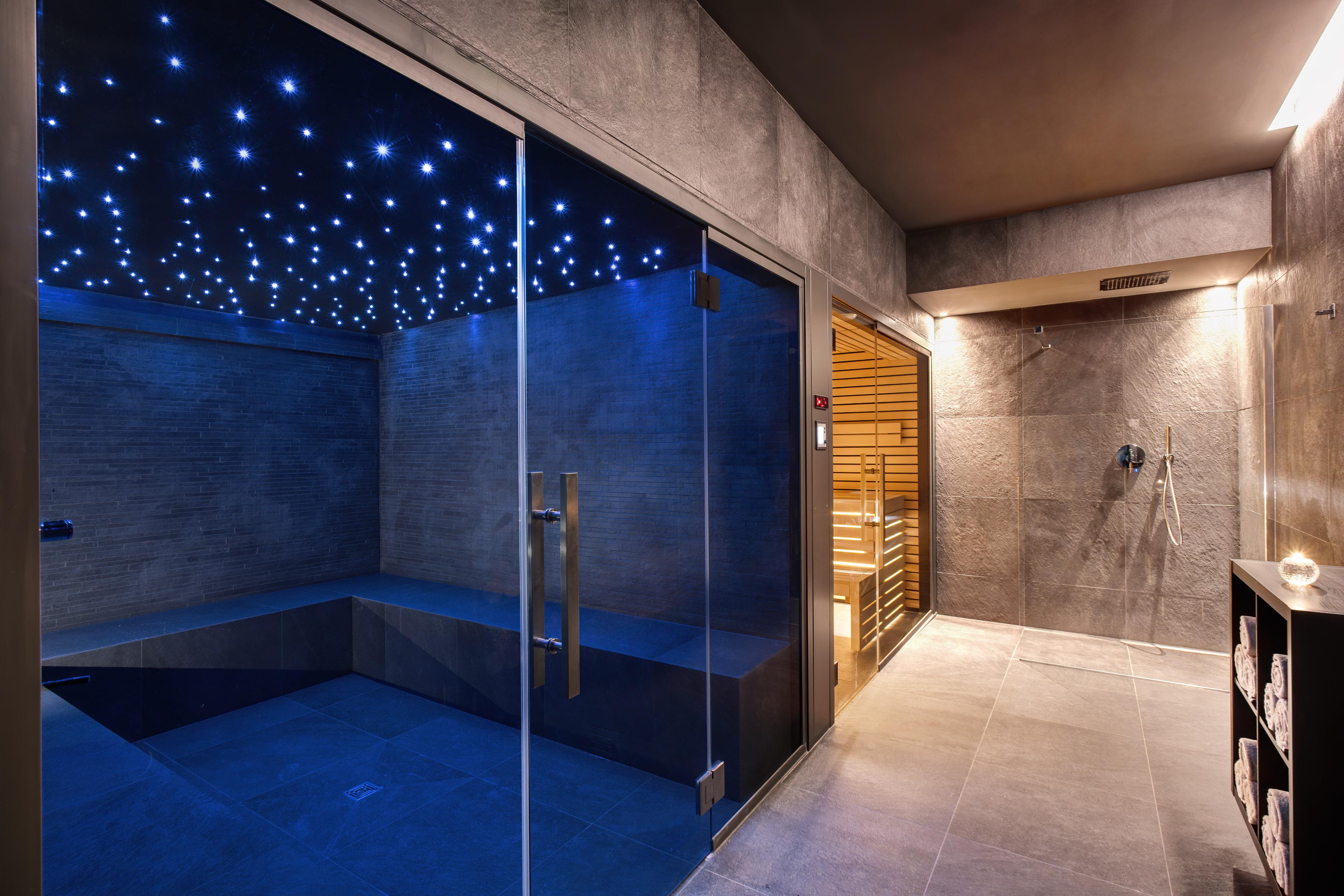 โรงแรมสเปลนดิด รอยัล ลูกาโน ภายนอก รูปภาพ A modern Finnish sauna