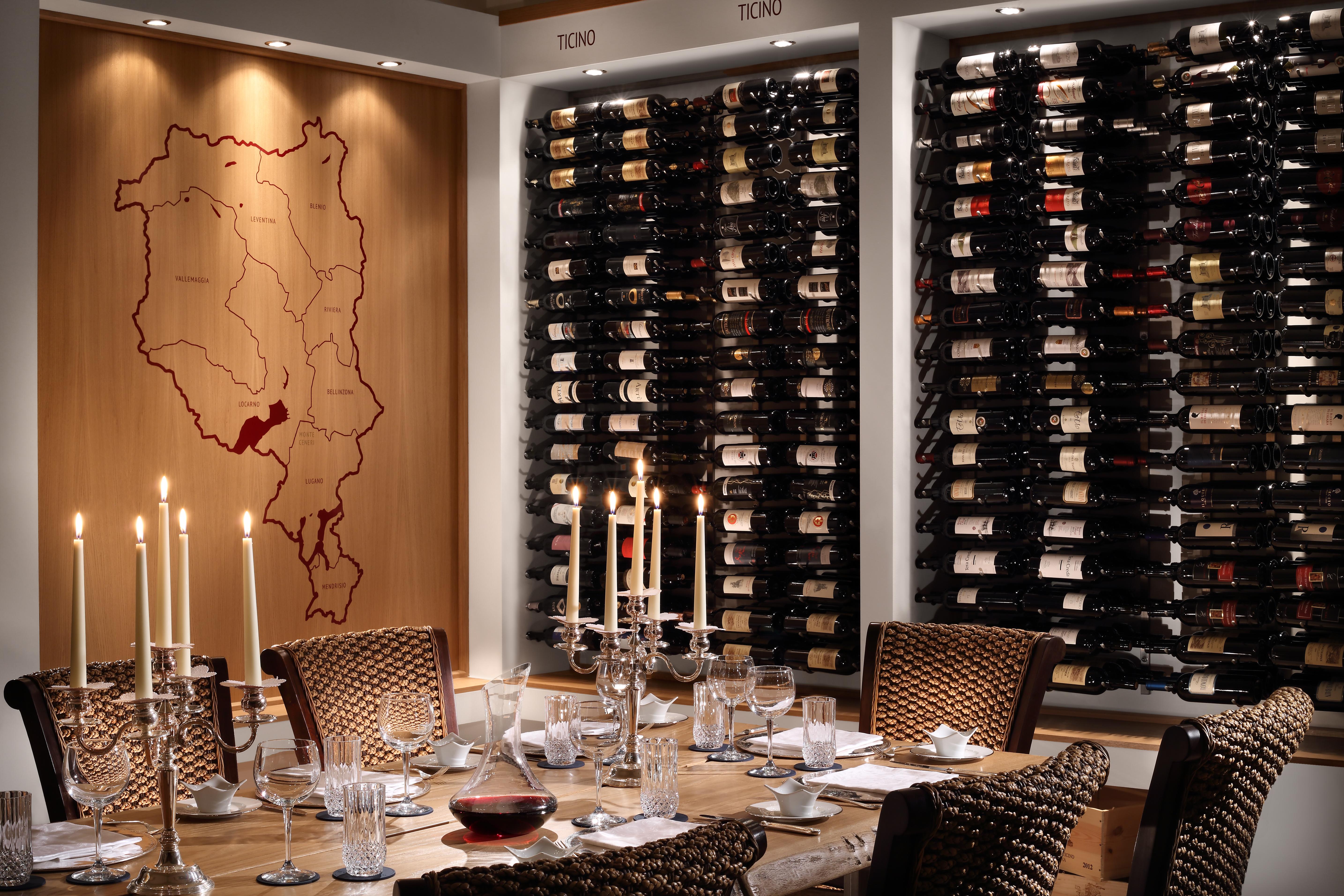 โรงแรมสเปลนดิด รอยัล ลูกาโน ภายนอก รูปภาพ Wine cellar