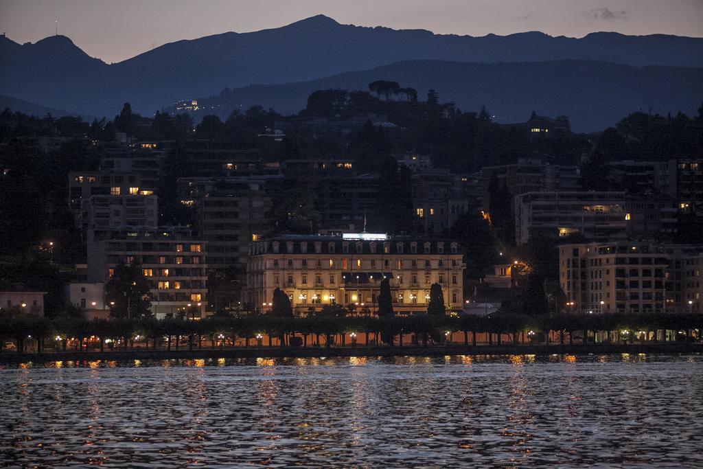 โรงแรมสเปลนดิด รอยัล ลูกาโน ภายนอก รูปภาพ View of the hotel from the sea